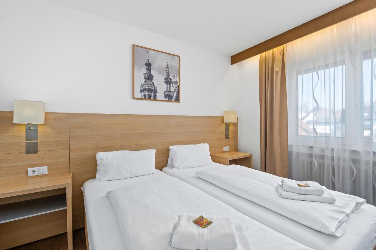 Hotel Adler FDH Kültér fotó