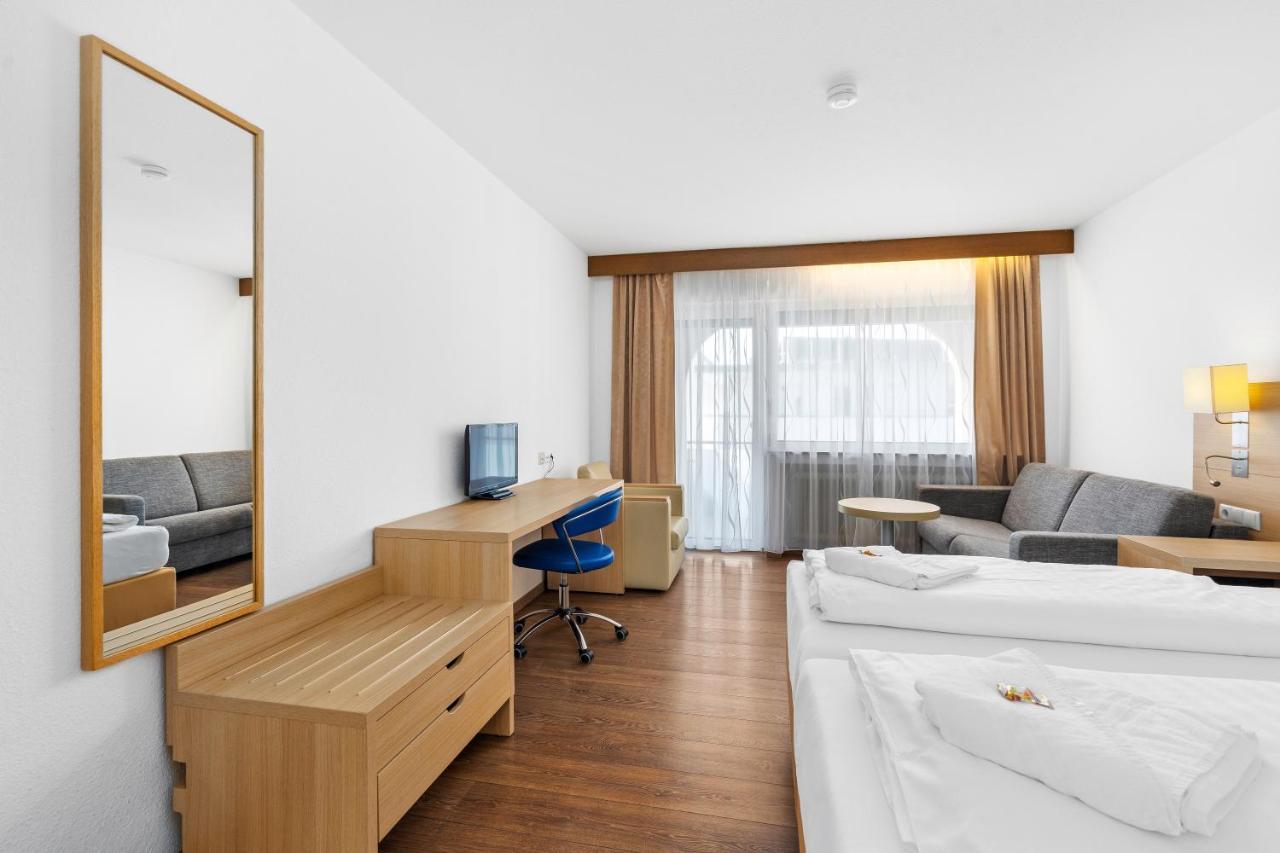 Hotel Adler FDH Kültér fotó