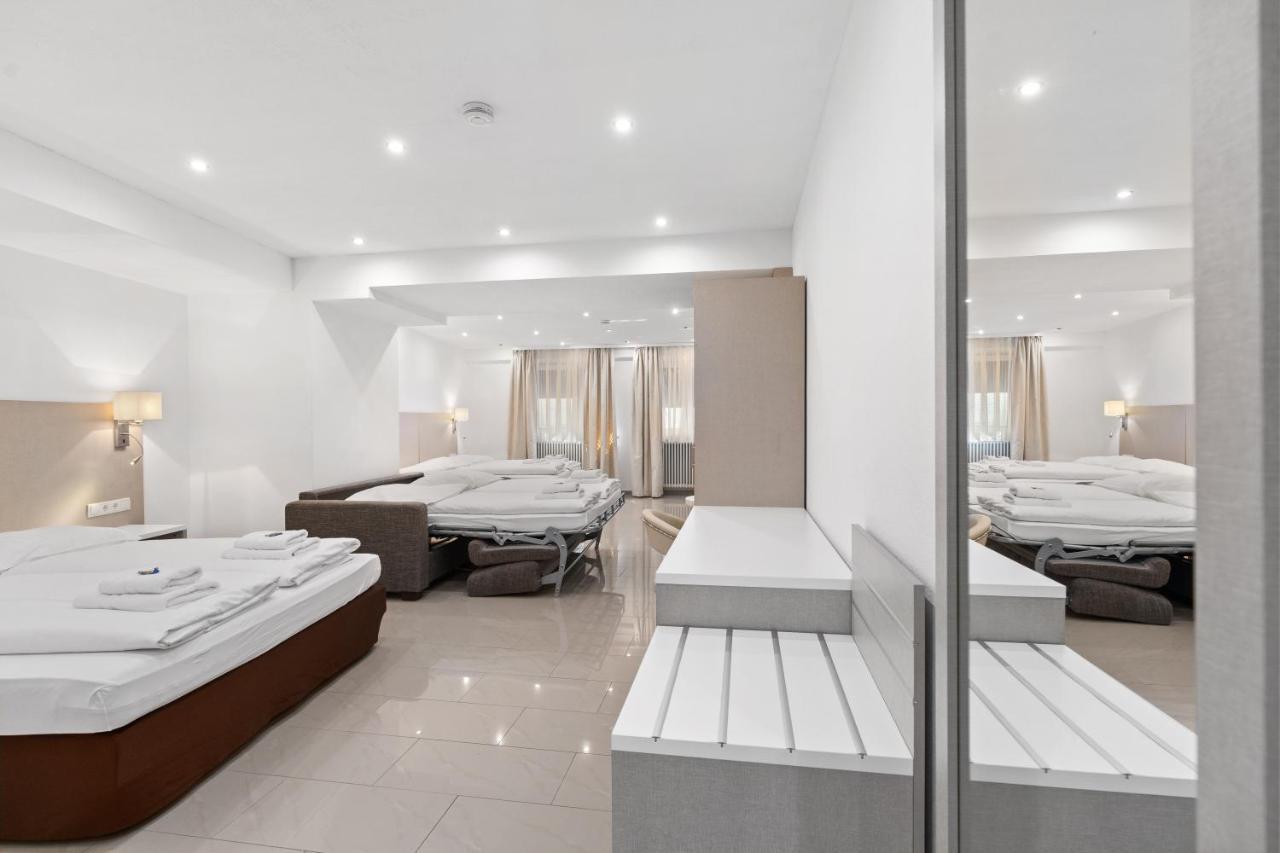 Hotel Adler FDH Kültér fotó
