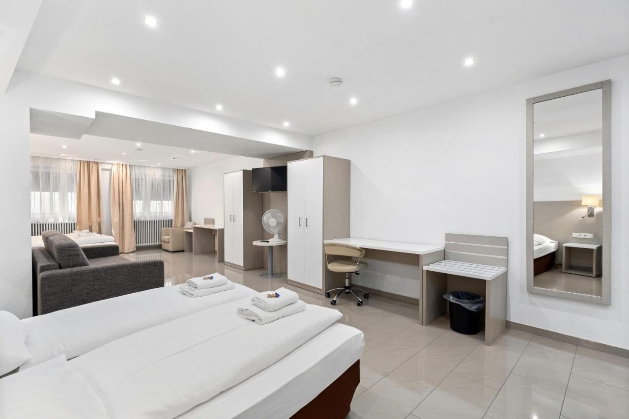 Hotel Adler FDH Kültér fotó